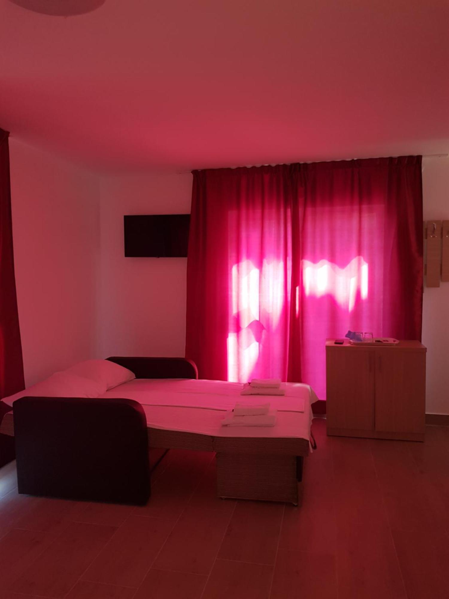 Evana House Costinesti Luaran gambar